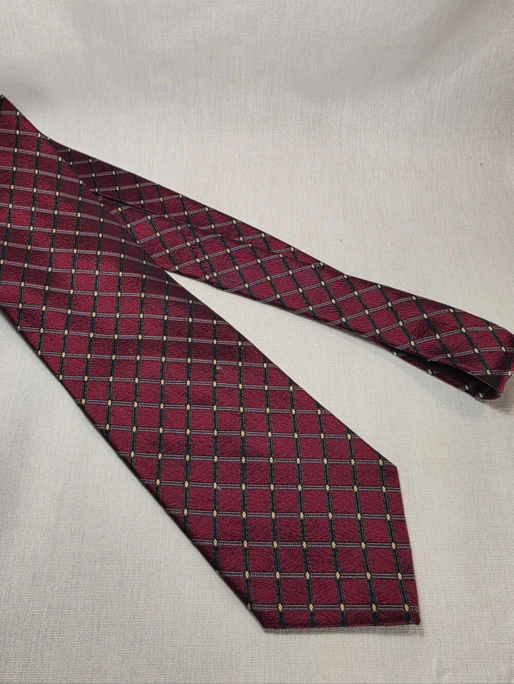 Men's Burgundy Lattice Pattern Dress Tie Chas Reed & Co Necktie